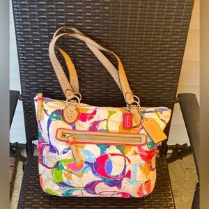 Coach Poppy Stamped Signature C Tote